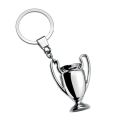 mini puchar w formie breloka