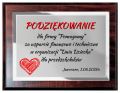 Tabliczka z nadrukiem i podkładem drewnianym